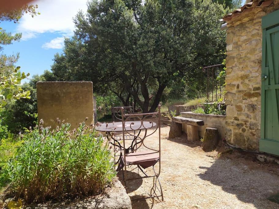 Sous les Chênes Peypin-d'Aigues Exterior foto